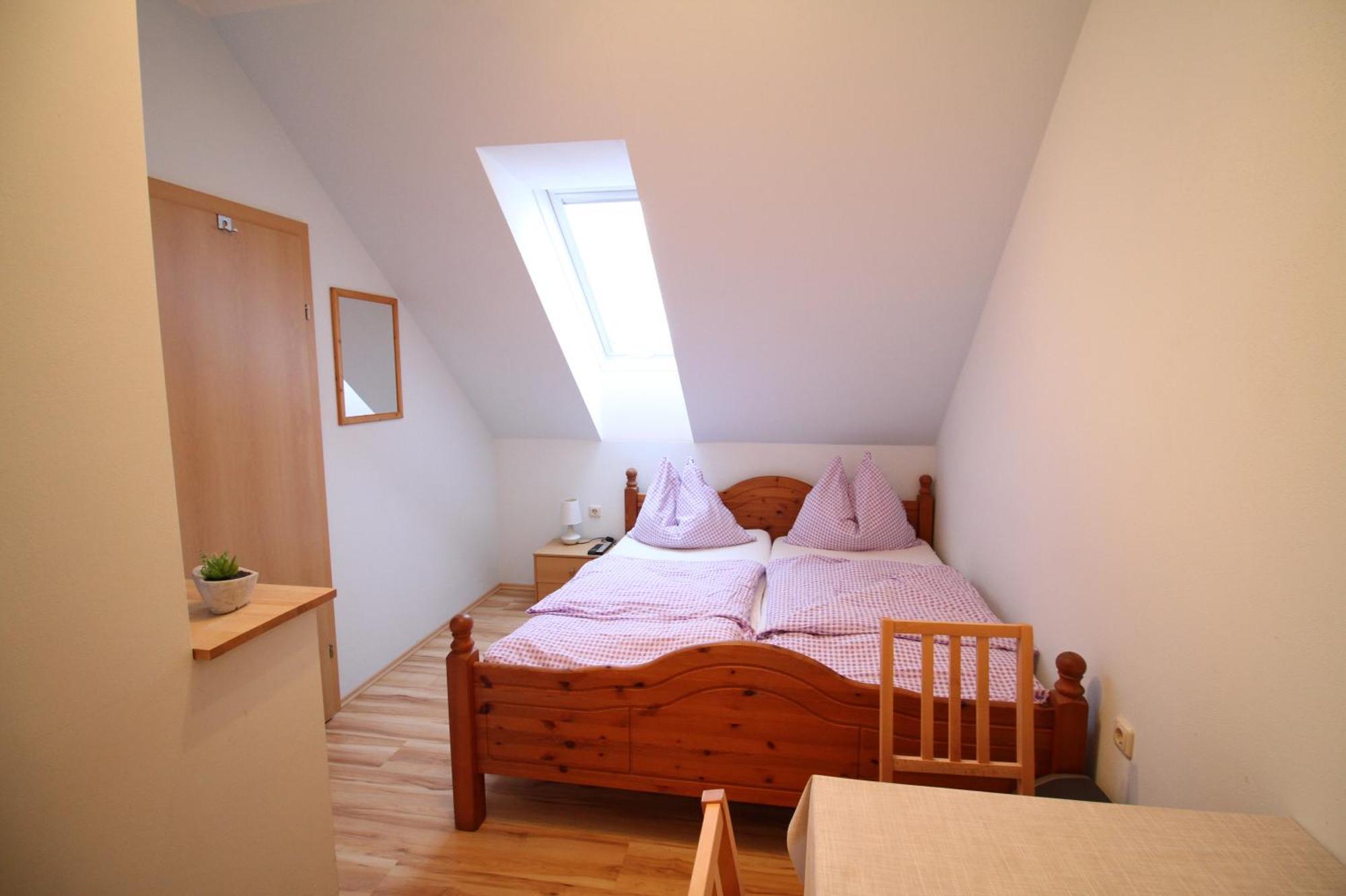 Privatzimmer Fam. Fuehrer Ottenschlag Zewnętrze zdjęcie